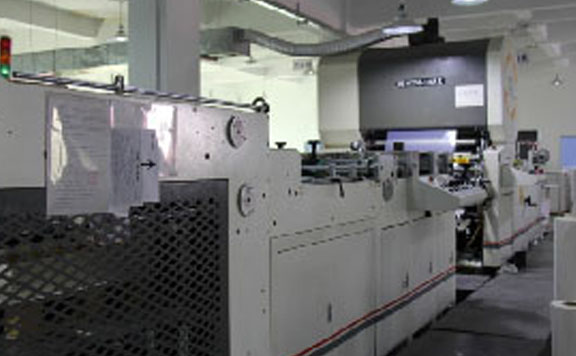 環境溫度和模切刀精度對熱熔膠不干膠材料模切的影響